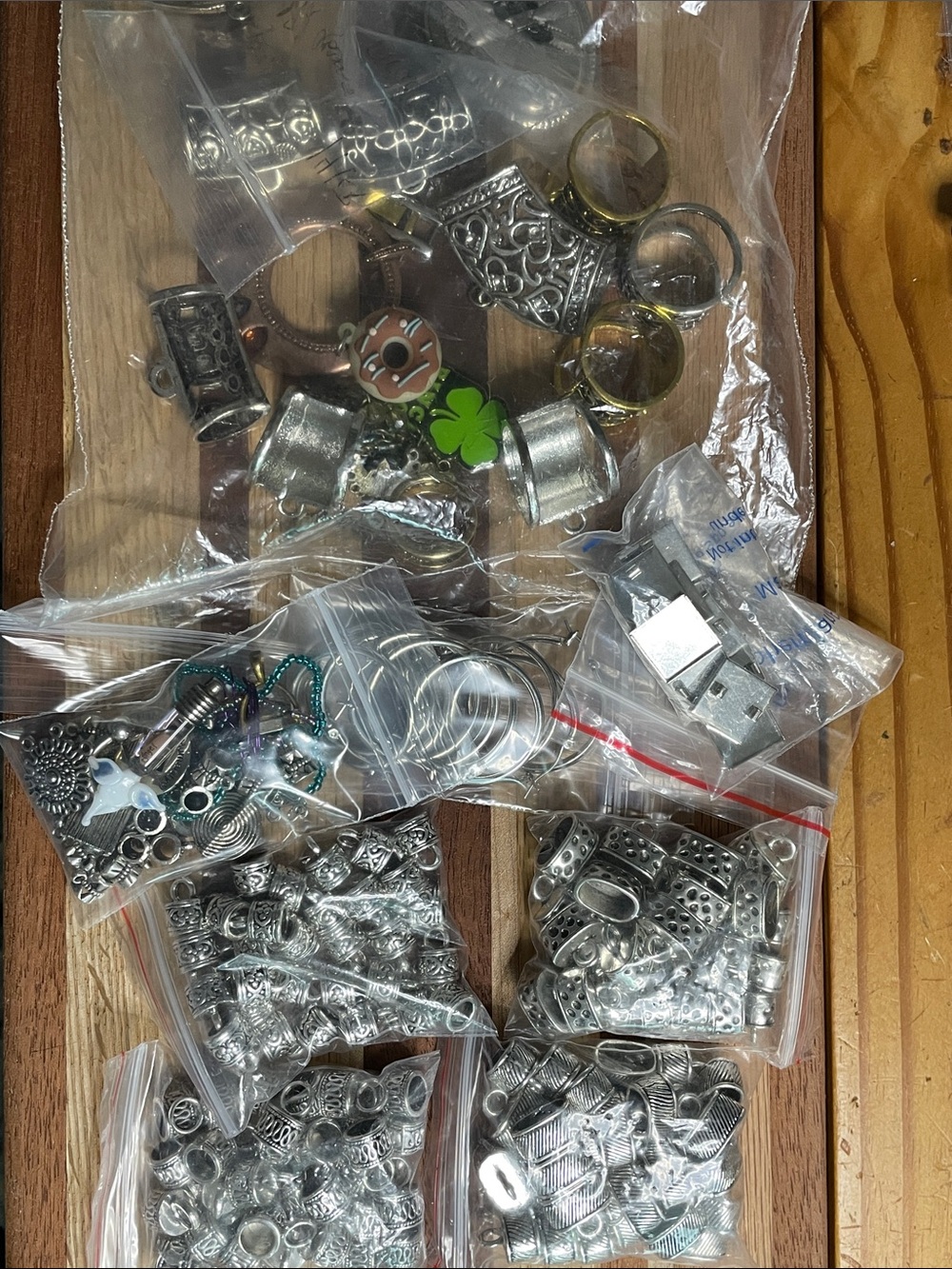 Assortment of jewelry making crafting sr mm stuff.estate find stuff !!